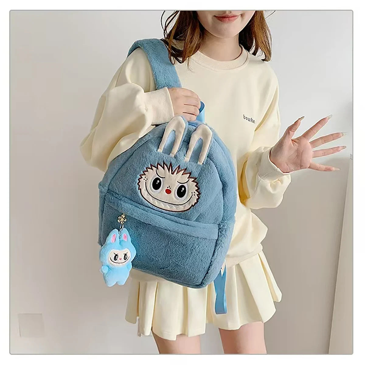 THE MONSTERS - BUBU-Bag - flauschiger Rucksack - blau